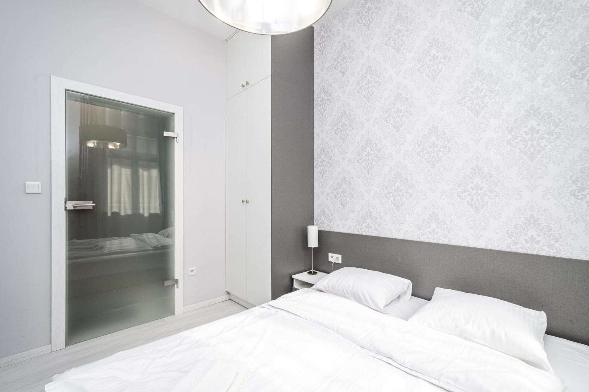 Apartment Rentplanet - *