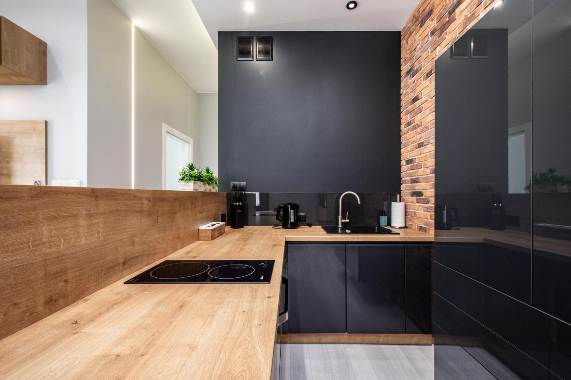 Rentplanet - *